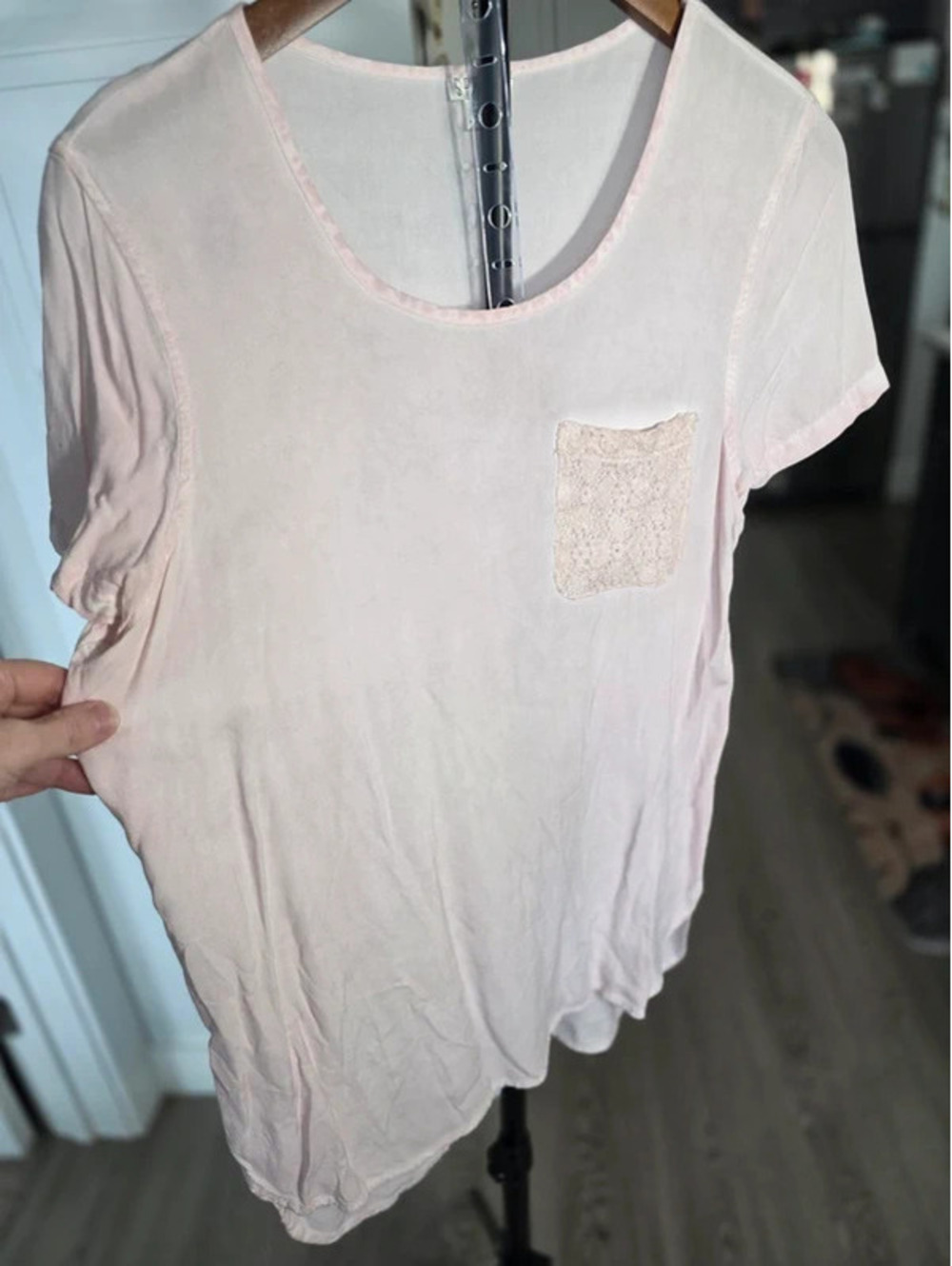 Spense Women's Light Pink Viscose T-Shirt with Lace Pocket, Size Small